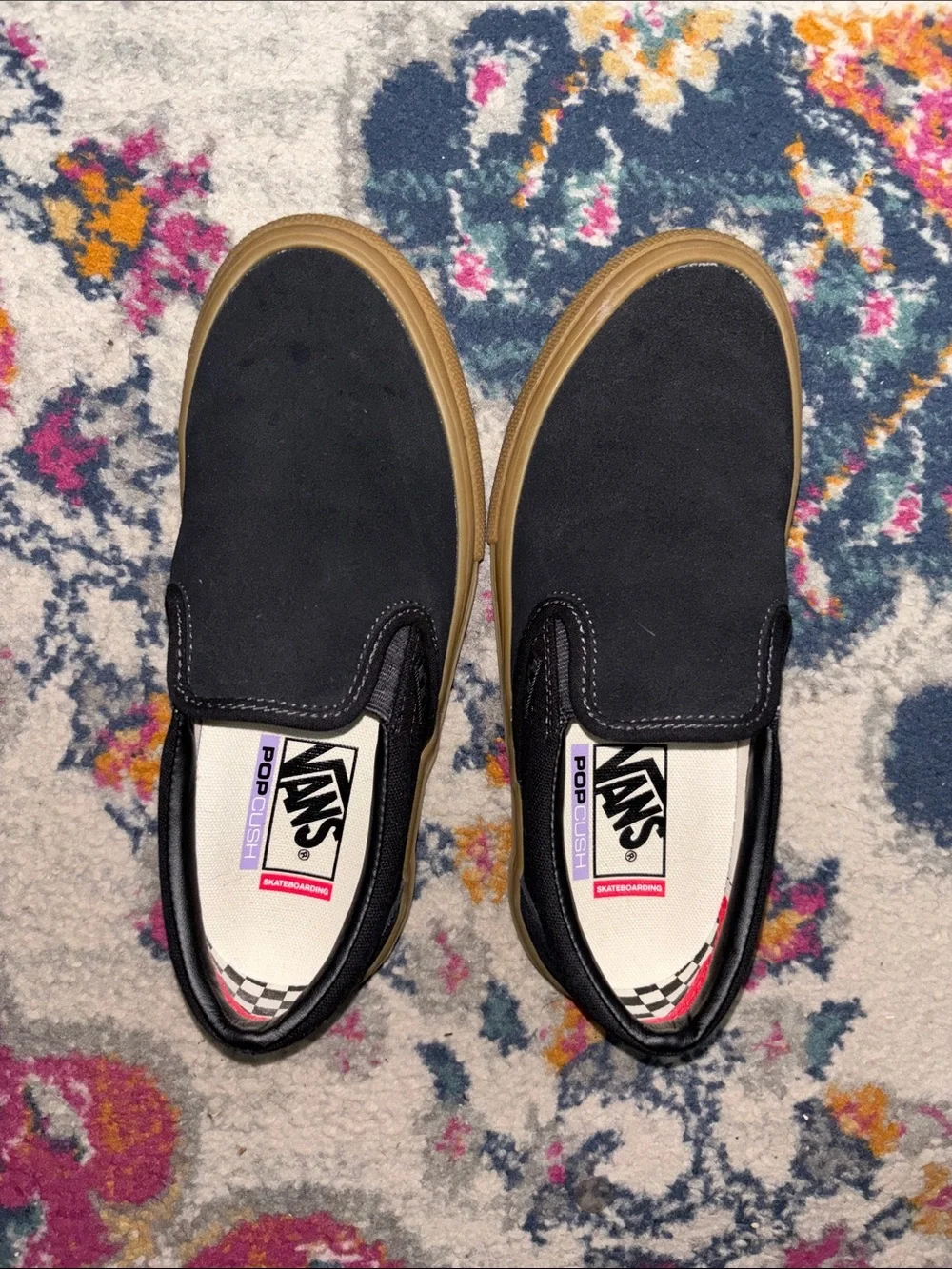 Vans Classic Slip-On in Black suede with Gum Sole